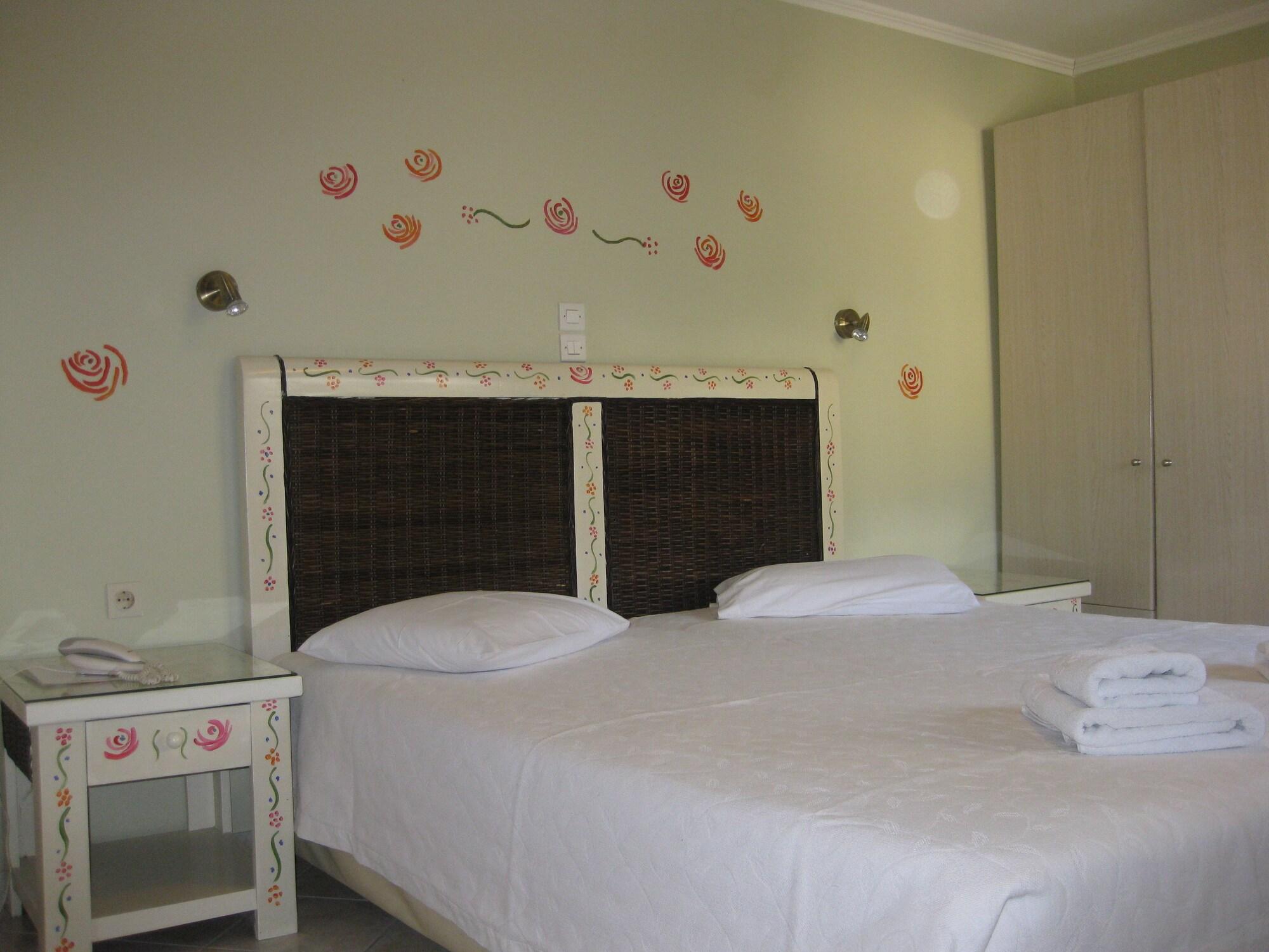 Virginia Hotel Samos Town Extérieur photo