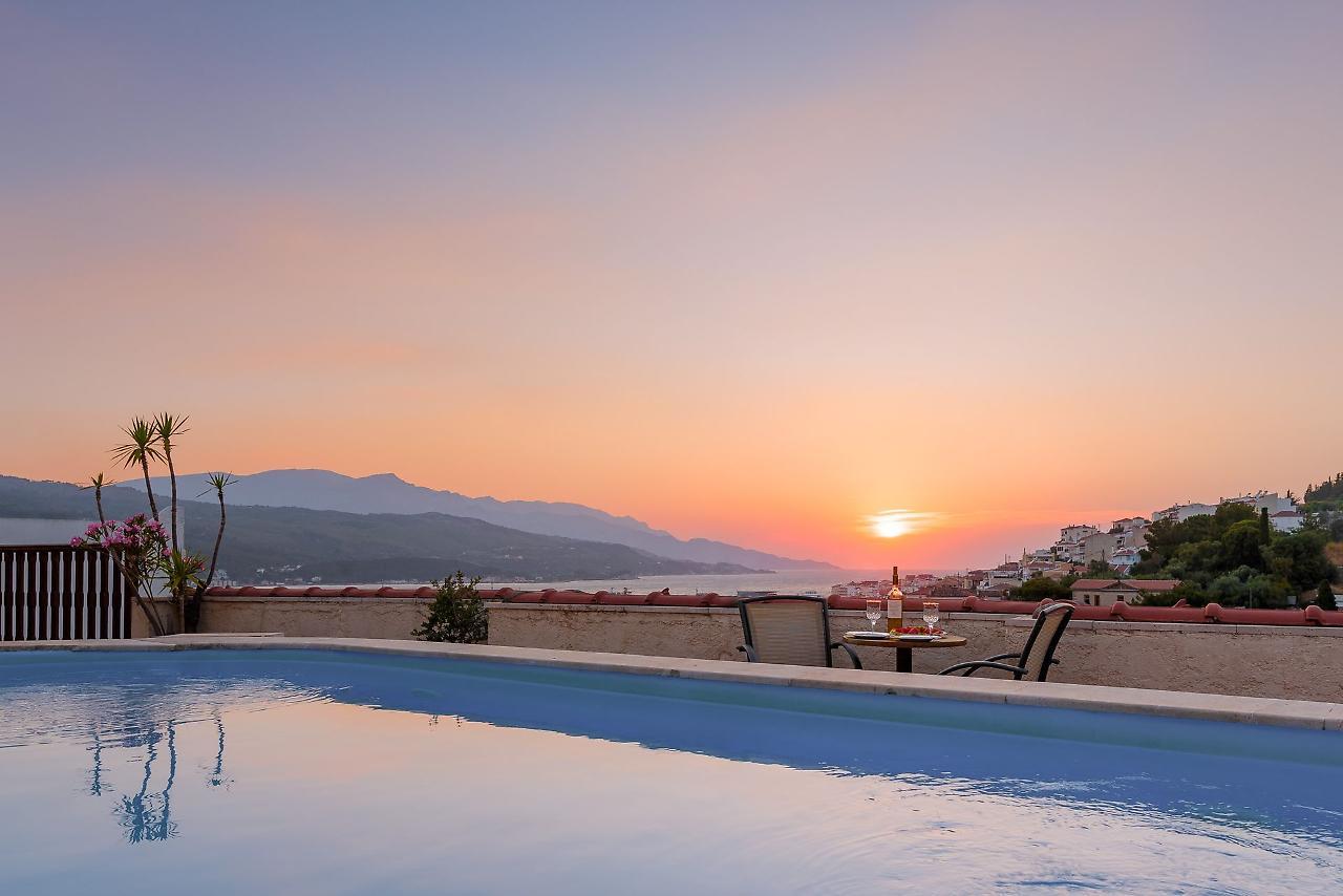 Virginia Hotel Samos Town Extérieur photo