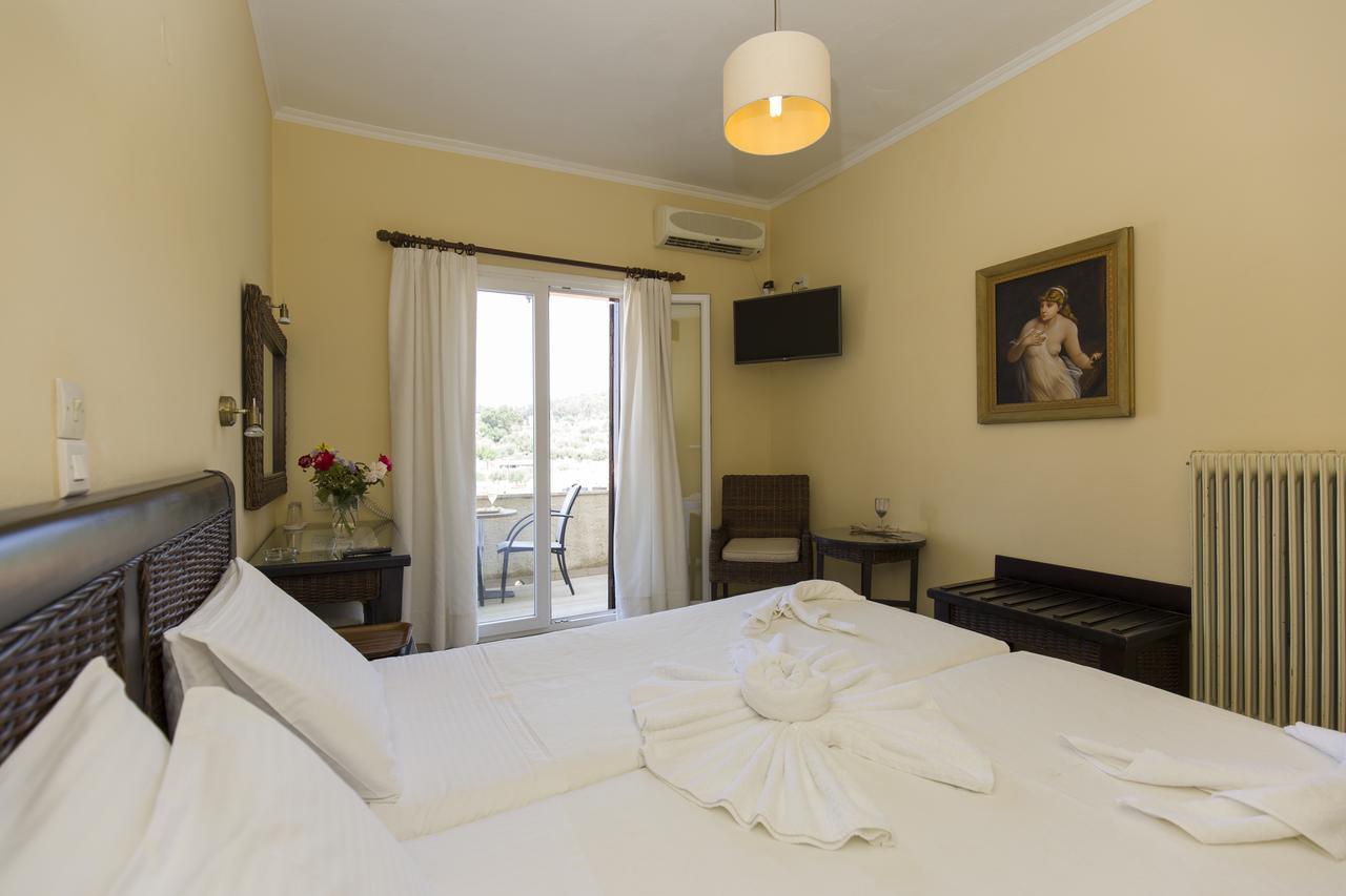 Virginia Hotel Samos Town Extérieur photo